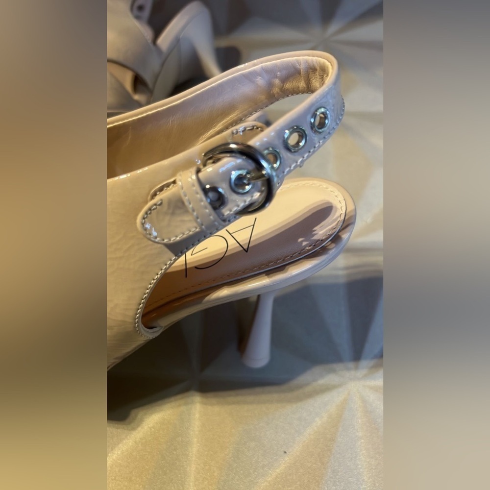 NWT AGL Elegant Cream Slingback Heels - Picture 8 of 9